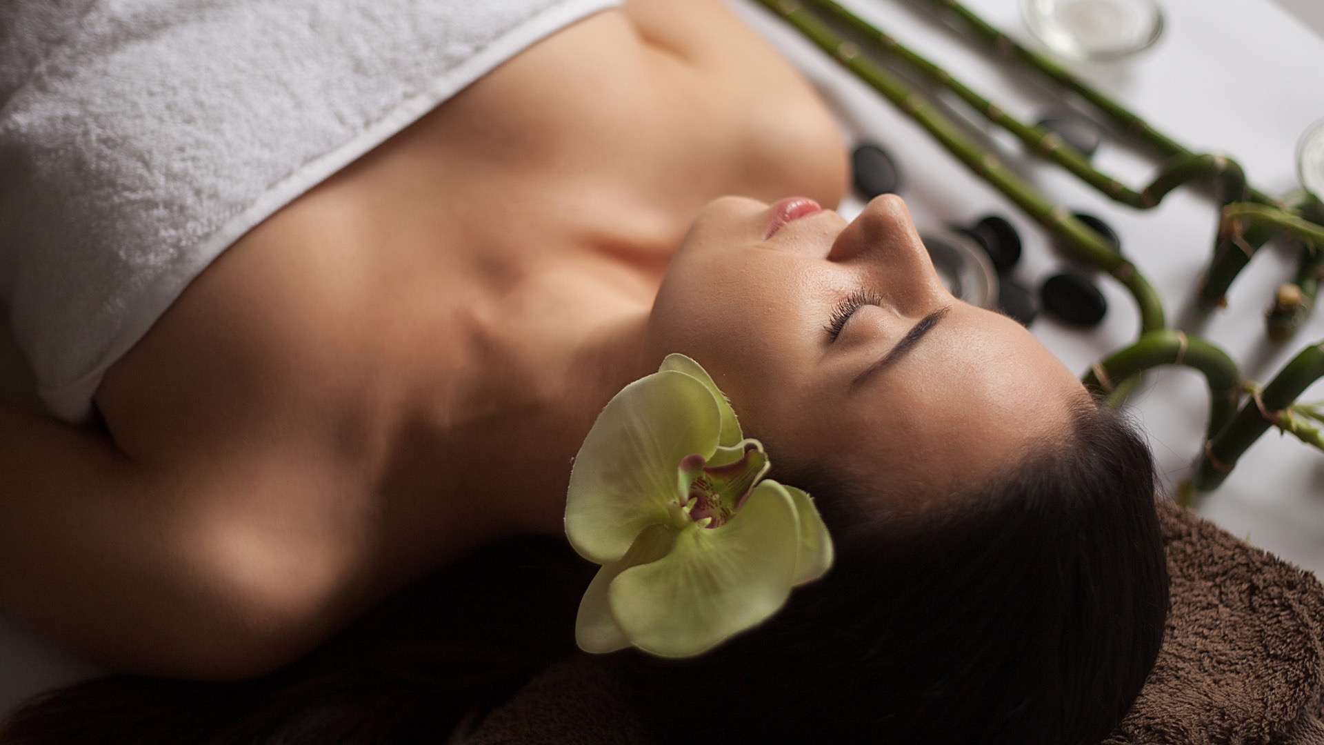 ◼︎心の平穏を取り戻す心身のハーモニー・エッセンスケア&ヘッド&フット浴 120分